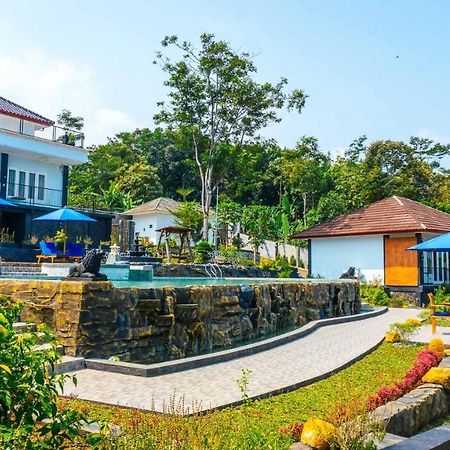 House Of Belasun Pelabuhan Ratu Eksteriør bilde